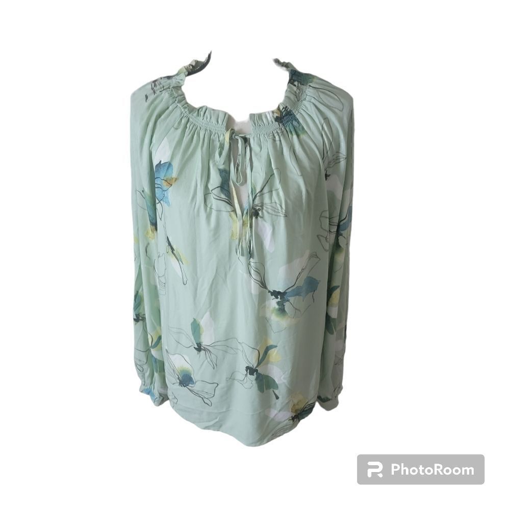 A New Day Watercolor Floral Print. NWOT. Size M.